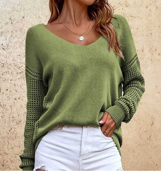 MODESTY GLOW SWEATER